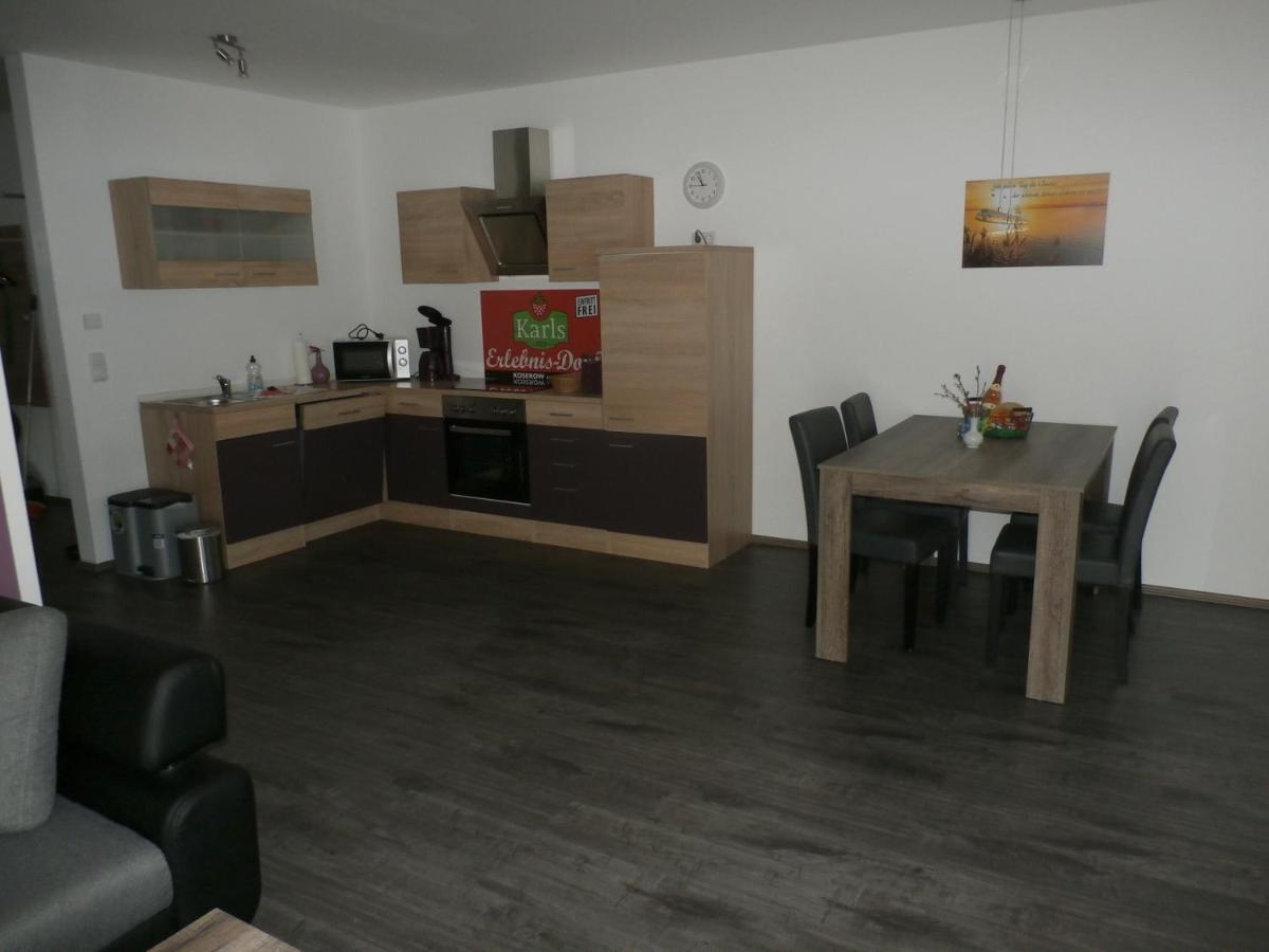 Ferienwohnung Am Seglerhafen Peenemunde Extérieur photo